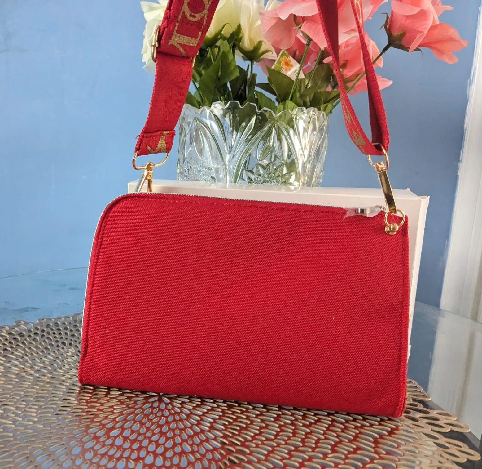 Beauty Pouch - Image 10