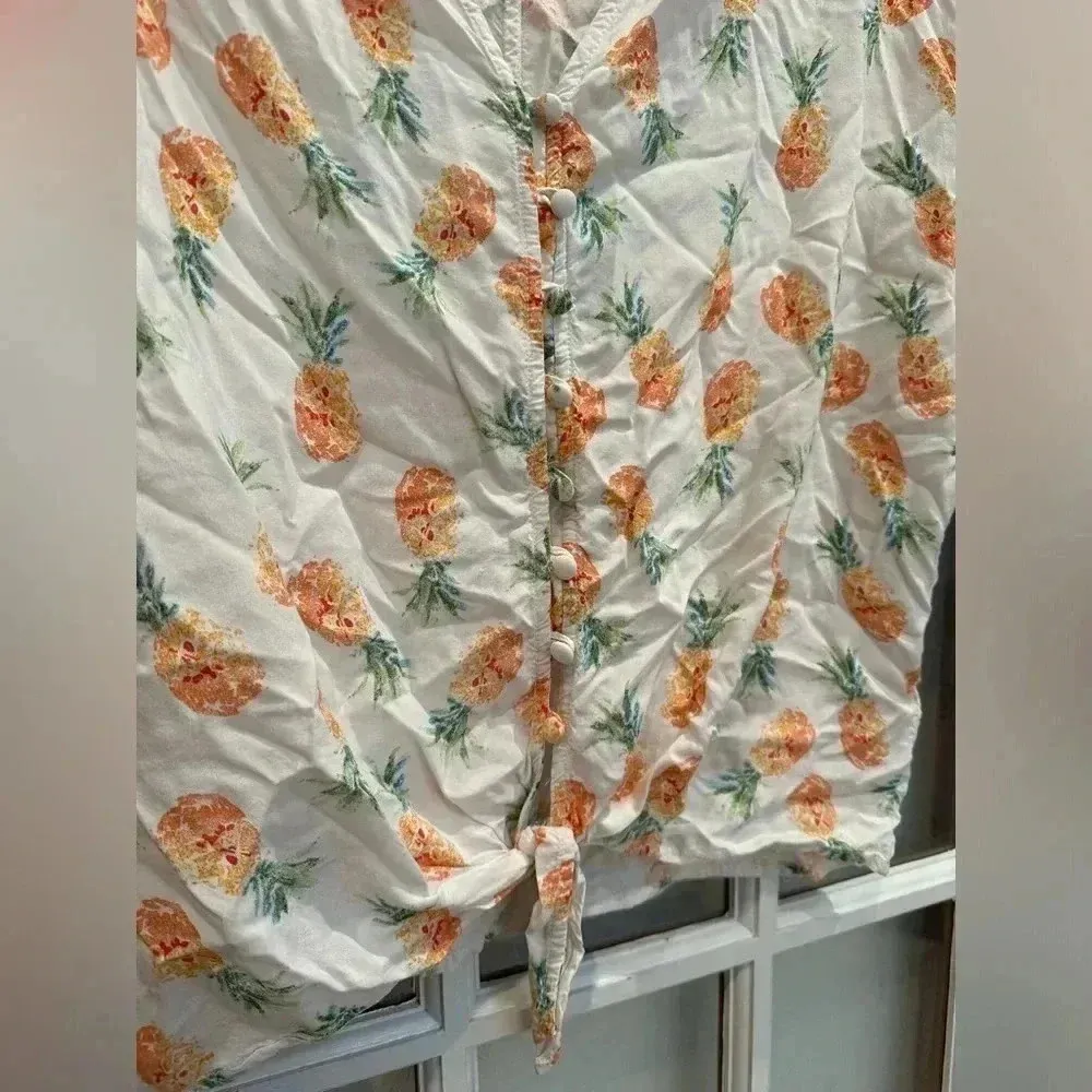 Beach Lunch Lounge Women’s Size Large L Pineapple Print Kelli Top Button Tie - Image 3