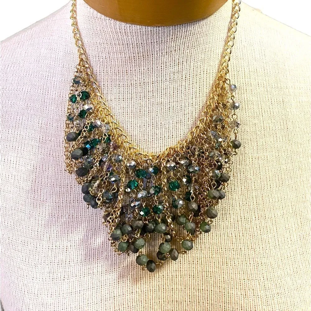Emerald and gold beaded statement bib necklace chunky necklace Green - Image 6