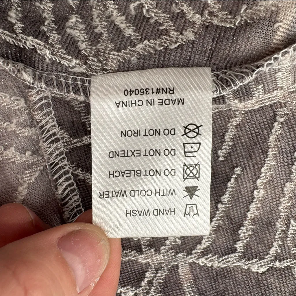 Kamana Women's Tropical Gray Cardigan Embroidered White Pockets Fits Like Medium - Image 8