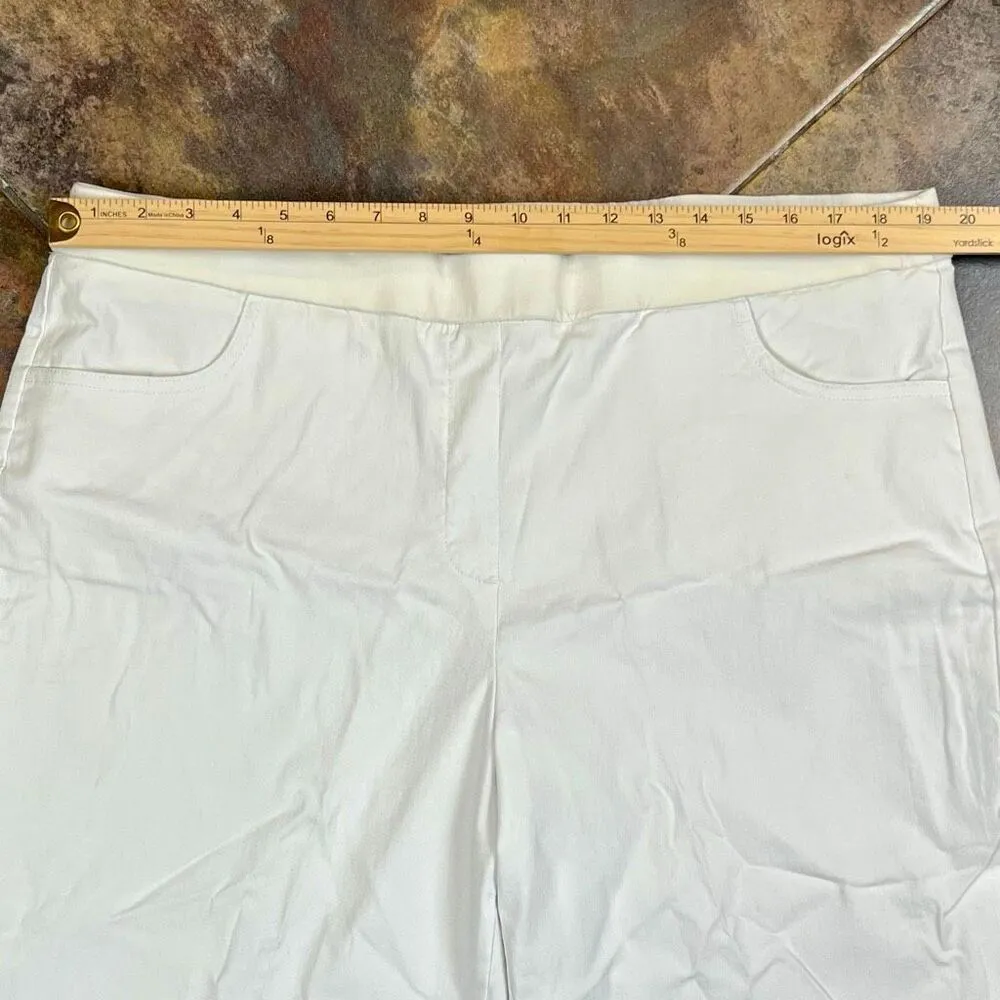 Alfred Dunner Pull-On White Capri Pants 18W - Image 2