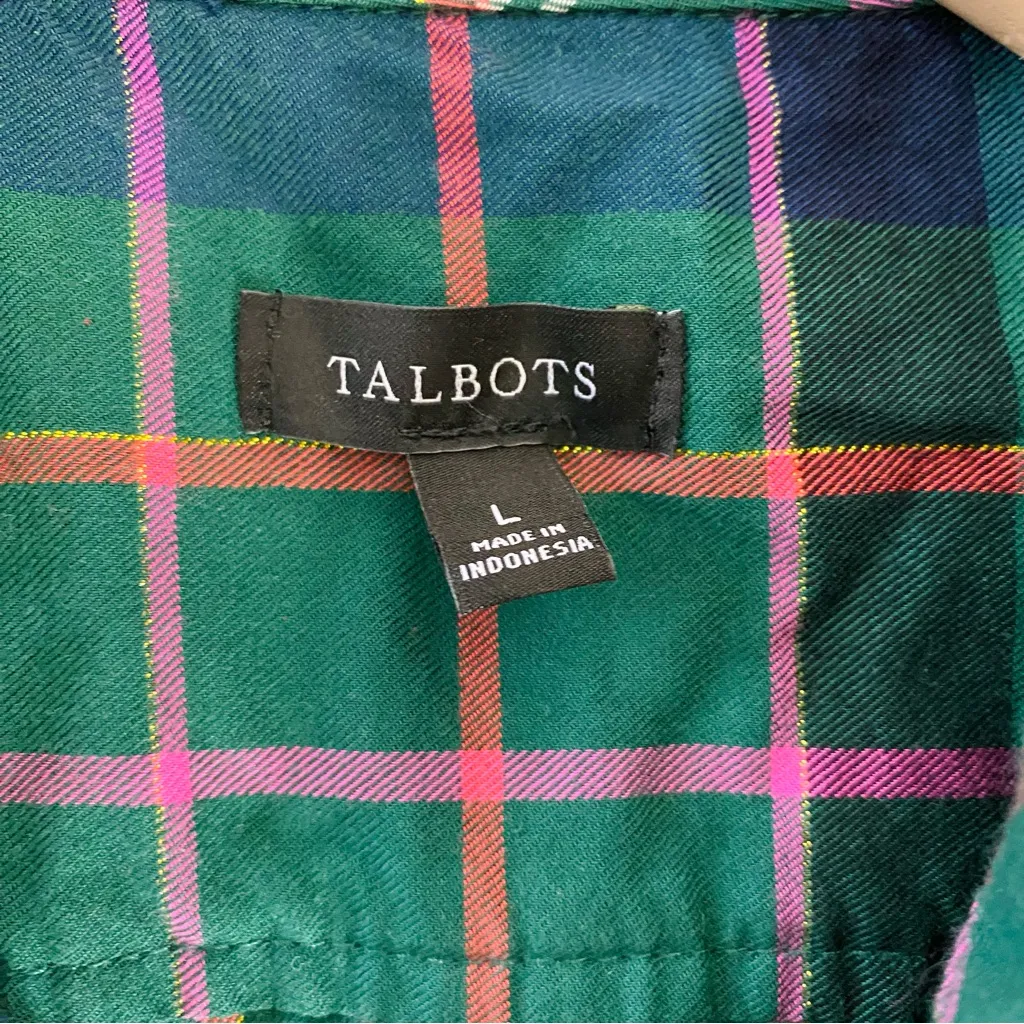 TALBOTS Christmas Plaid Shirt - Image 6