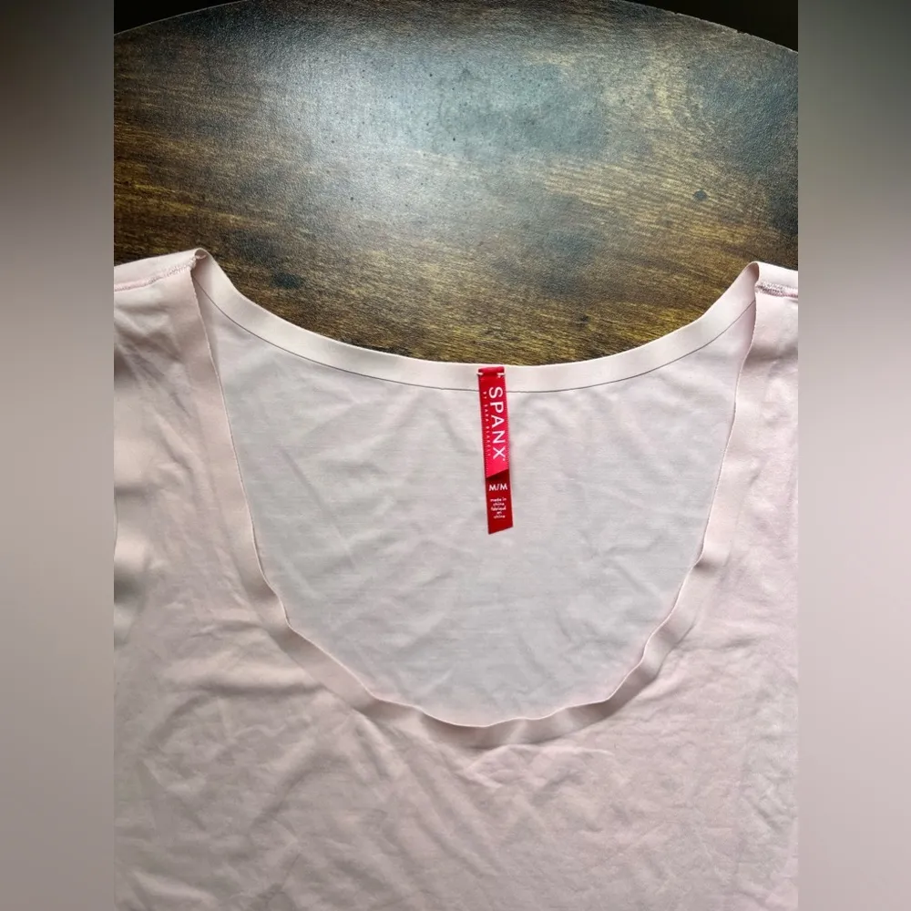 Spanx  | THINSTINCTS women’s foundation garment/tank top. Size: M. - Image 3