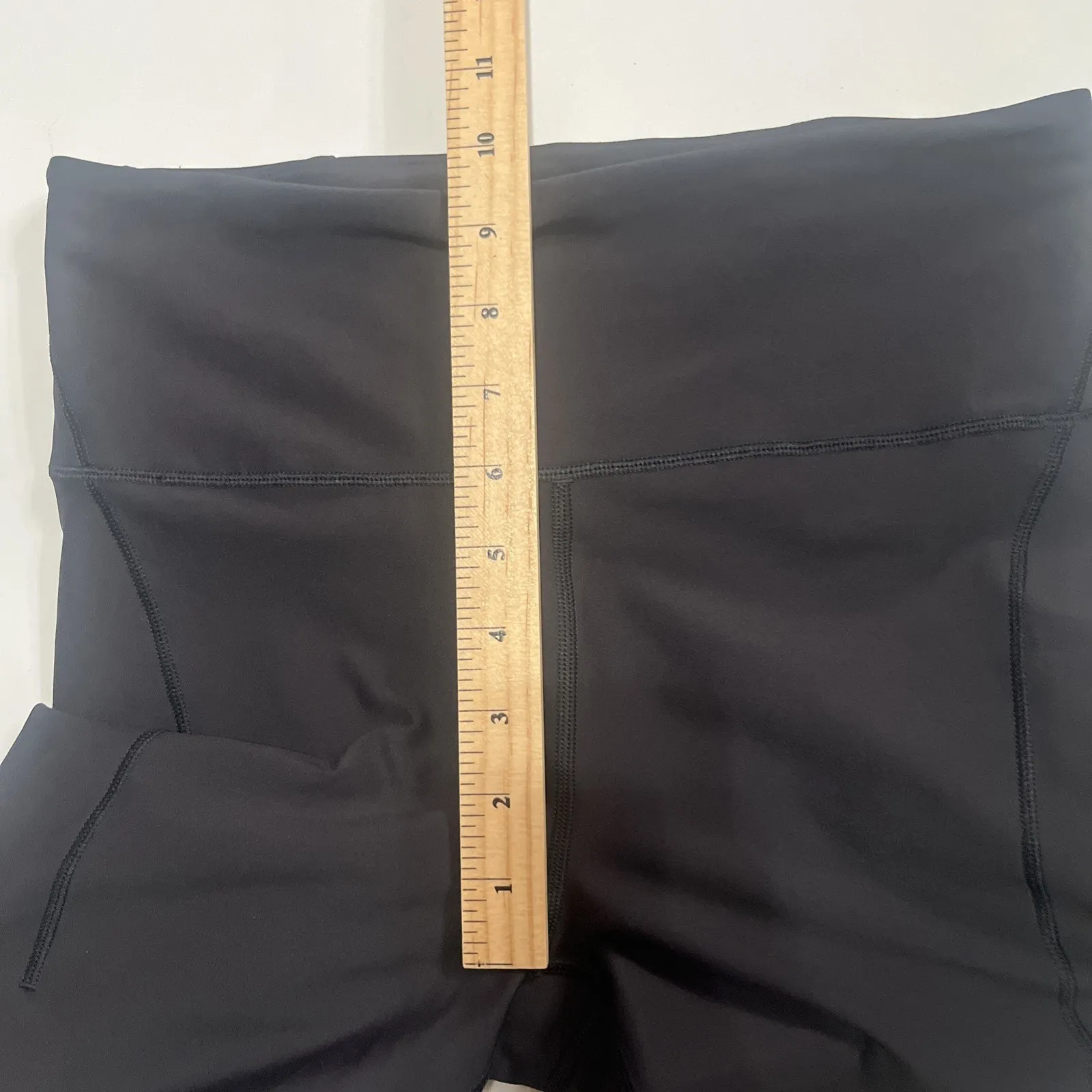 Medium Athleta Black Pacesetter Ultra High Rise 7/8 Legging - Image 6