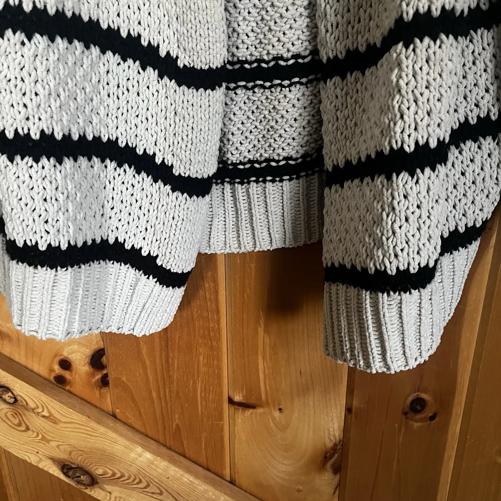 Rewind Woman's Medium Knit Cardigan Hooded Long Sleeve Cream Beige Black Stripes - Image 5