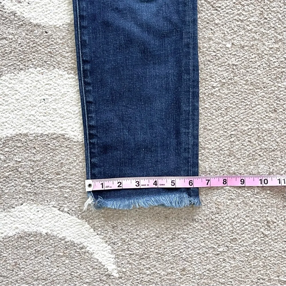 Frame Denim Le Boy Crop Straight Frayed Hem Jeans in Pondview Size 27 - Image 8