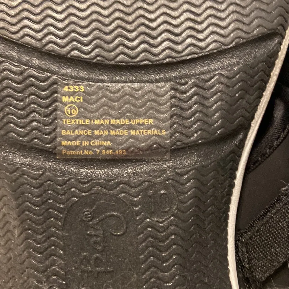 Coral Bay Sandals brand new size 10 black and white - Image 6