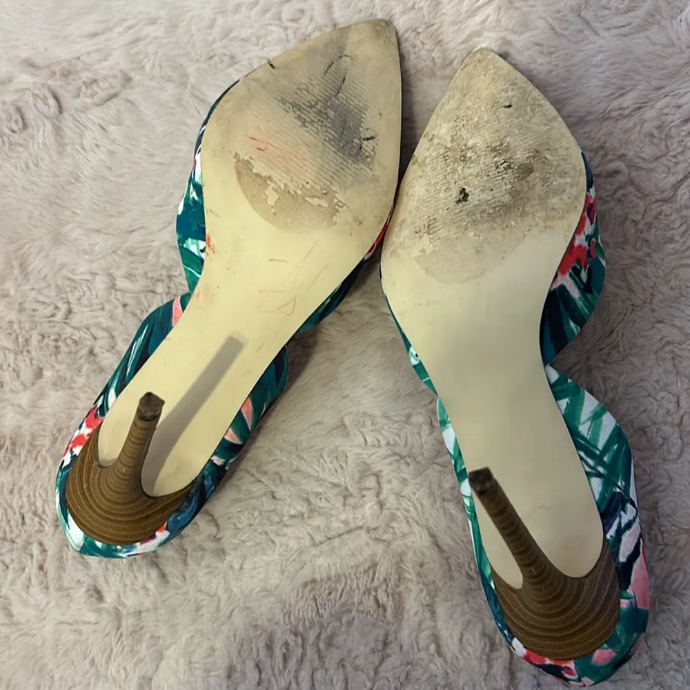JOLI size 7.5 printed heels - Image 7