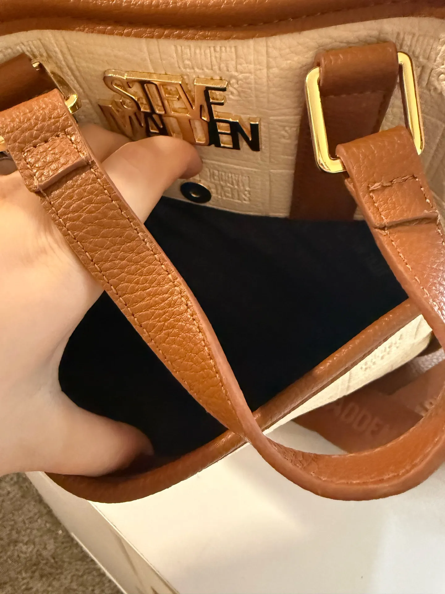 Steve Madden Crossbody Bag - Image 2