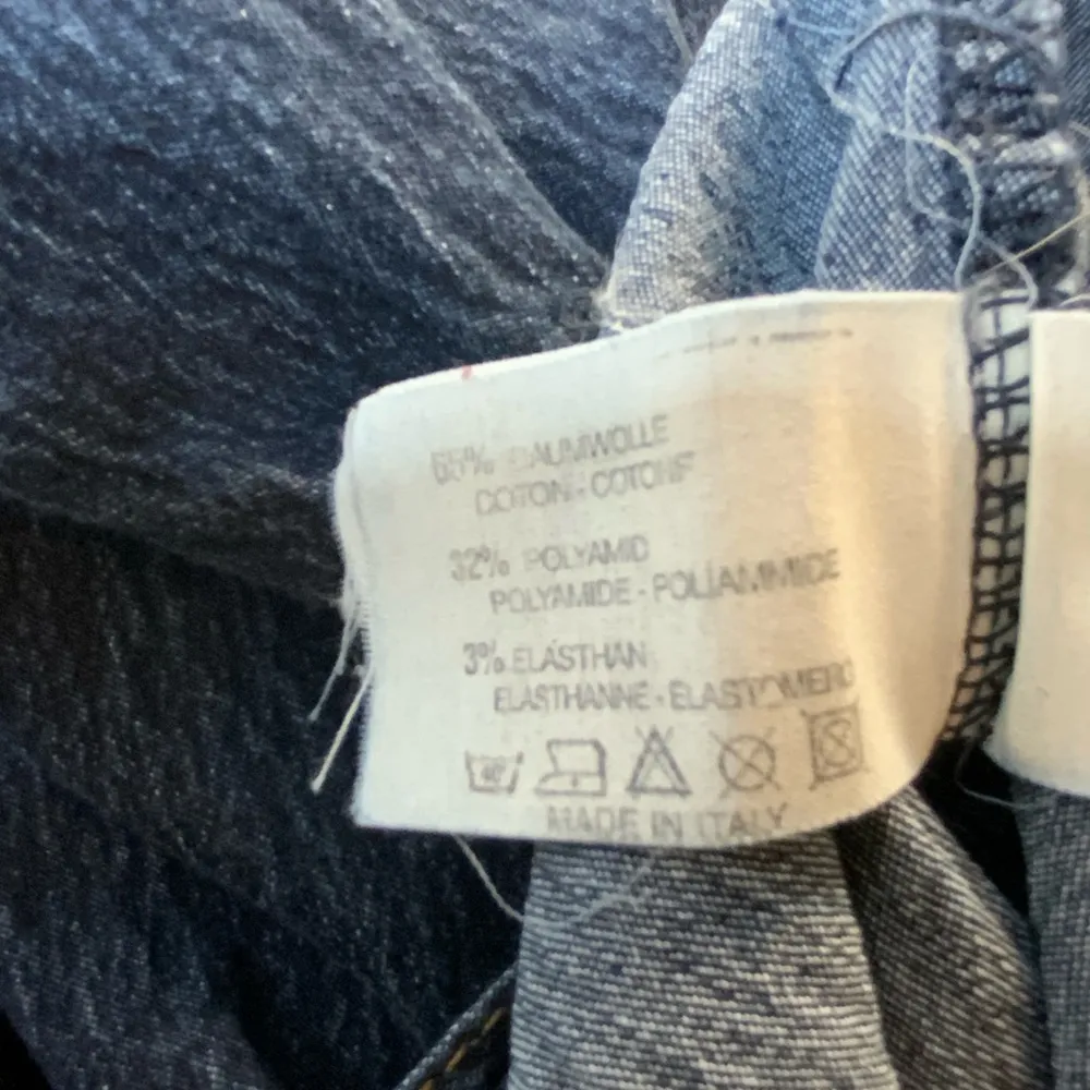 Vintage 00s Y2K Dark Wash Crazy World Jungle Mode jeans Flared Glitter 24” waist Blue Size undefined - Image 6