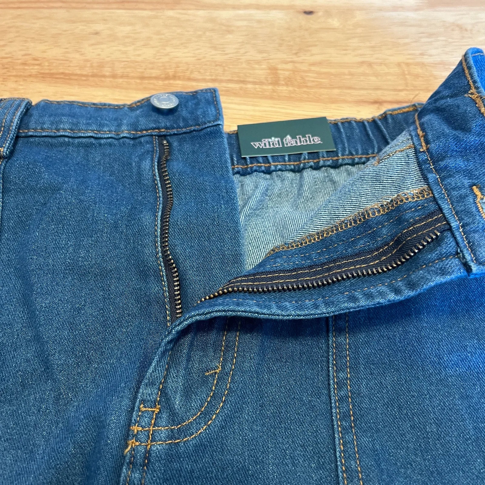 Wild Fable Women's Dark Wash Cargo Utility Midi Denim Shorts - Size 8 - NWT - Image 8