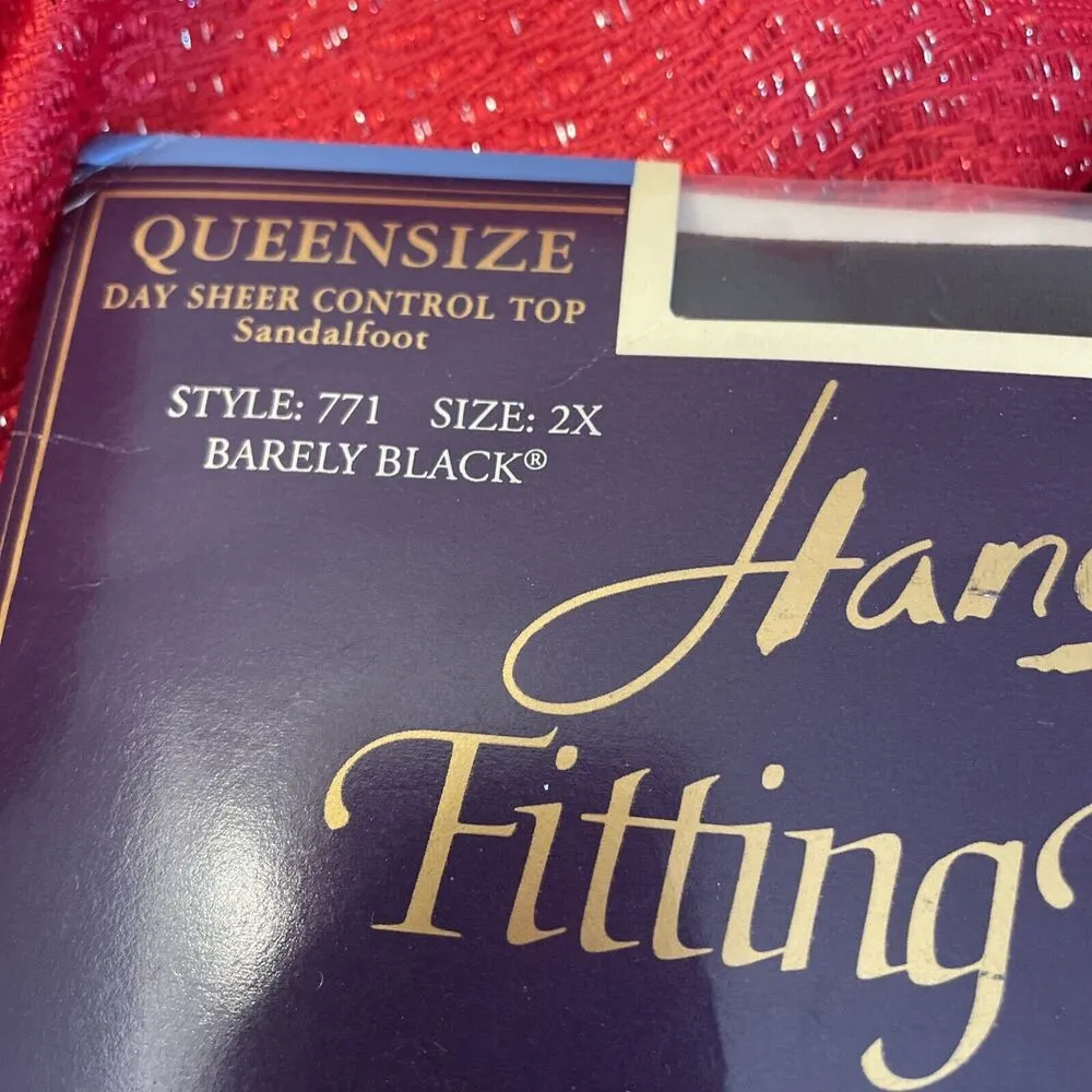 Hanes Fitting Pretty Queen 2X Day Sheer Control Top Barely Black Sandalfoot - Image 3