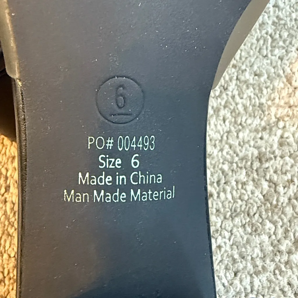 NIB Journee Collection Black Slide Sandals Jaydin Tru Comfort Foam insole Size 6 - Image 9