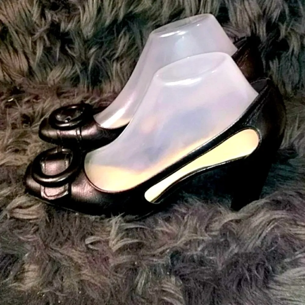 Franco Sarto  L-Tiara black leather block heels - Image 5