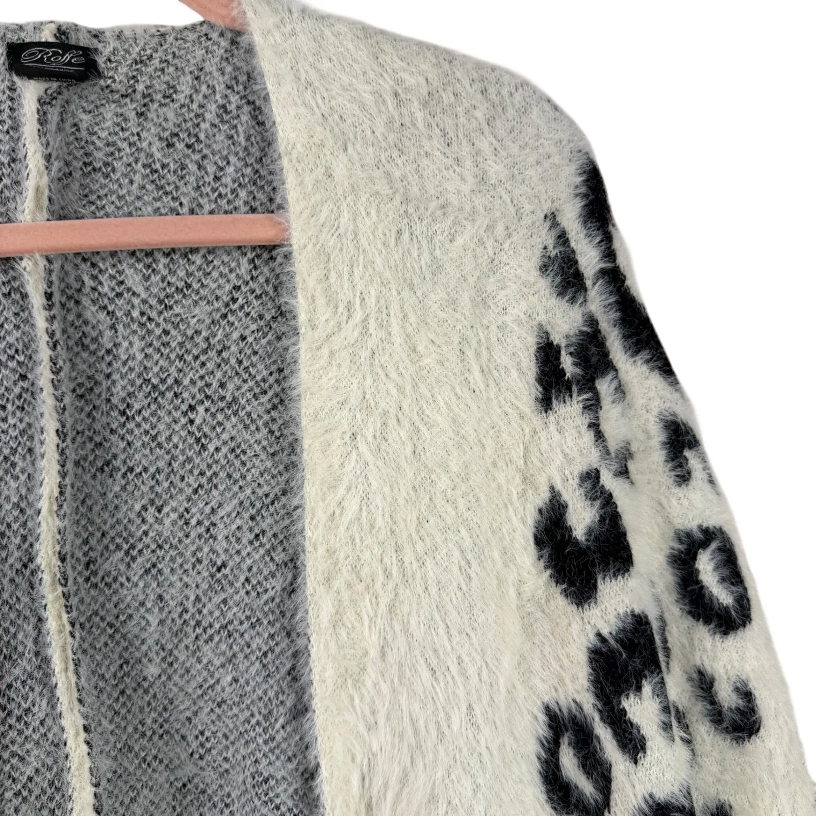 Roffe Leopard Print Ivory Black Soft Fuzzy Knit Shrug Open Front One Size Size undefined - Image 10
