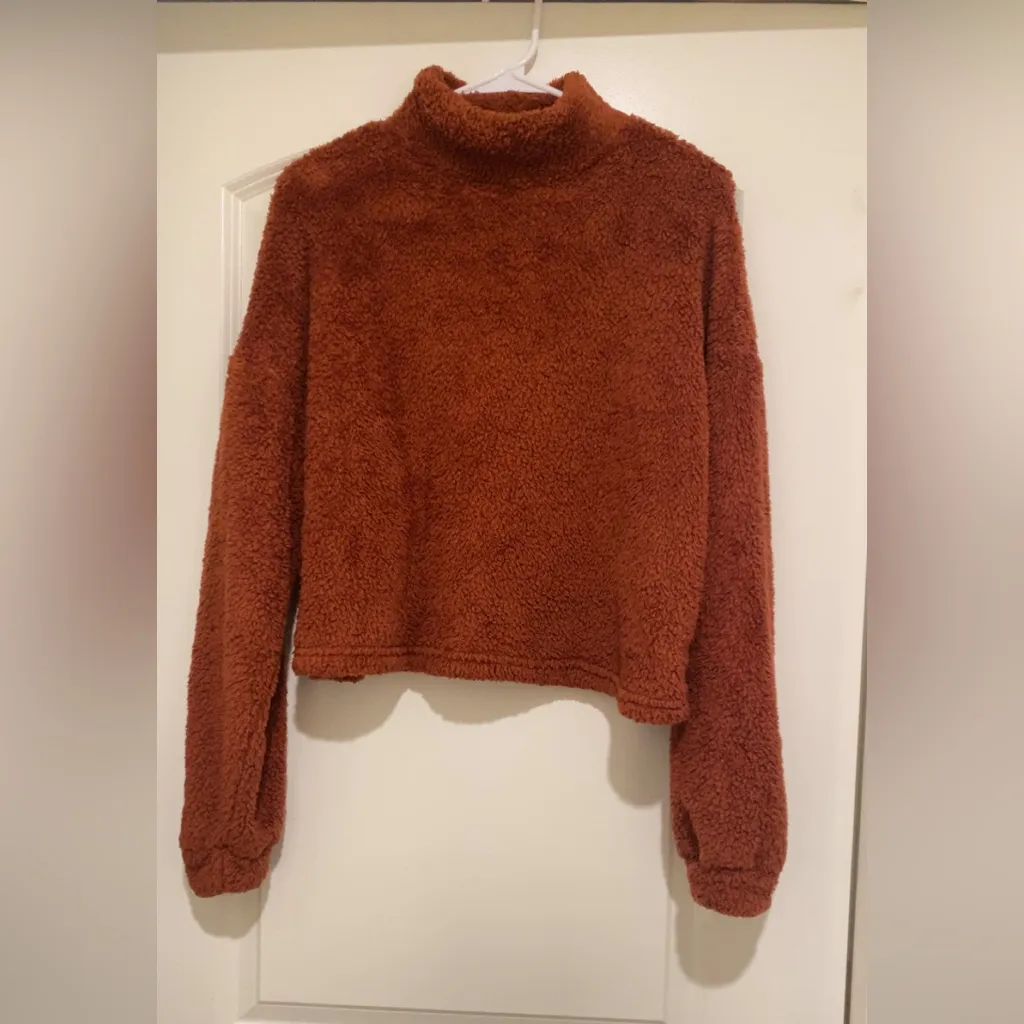 SheIn  Rust Teddy sweater. - Image 5