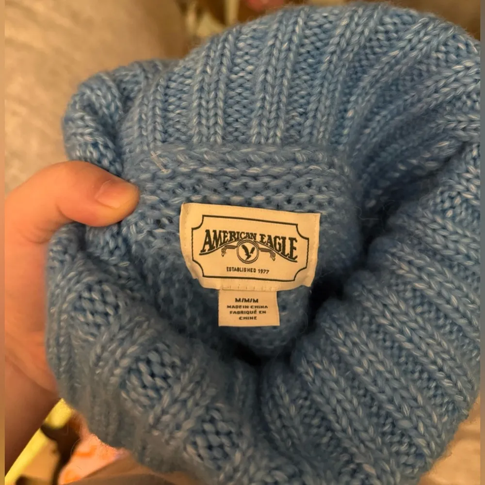 Women’s Vintage Oversized  Turtle Neck Sweater Size Medium - Image 3