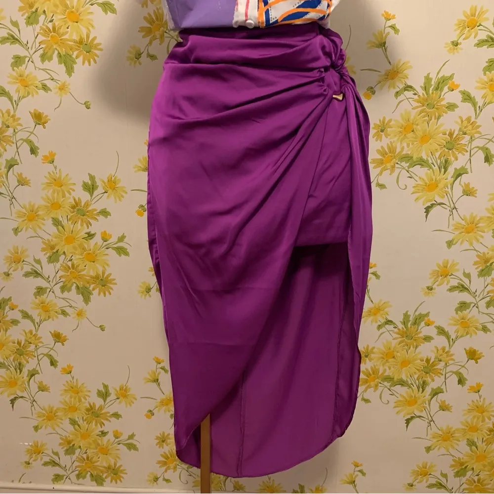NWT purple draped midi skirt size M - Image 6