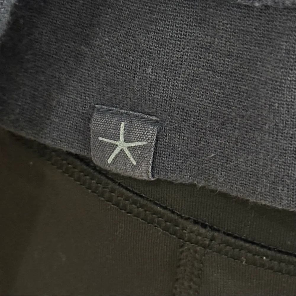 Barefoot Dreams Beach Cozy Terry Hoodie Sweatshirt Crossover Indigo Blue Size XS - Image 5