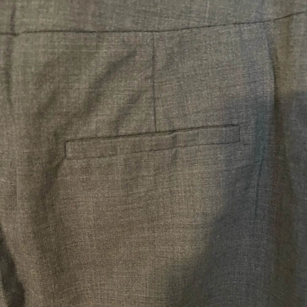 Banana Republic virgin wool blend pencil skirt. - Image 7