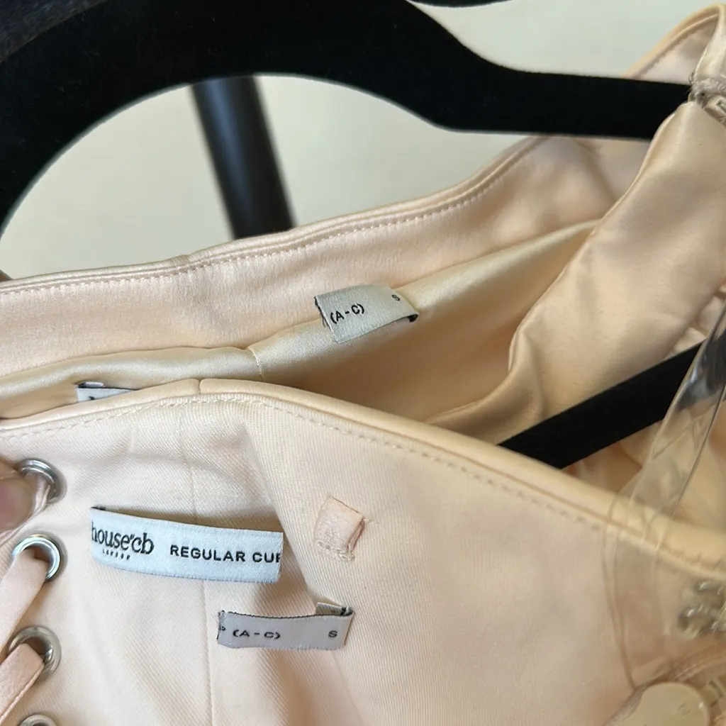House of cb 'Perfect'‎ Peach Satin Corset and Skirt NWOT size S - Image 9