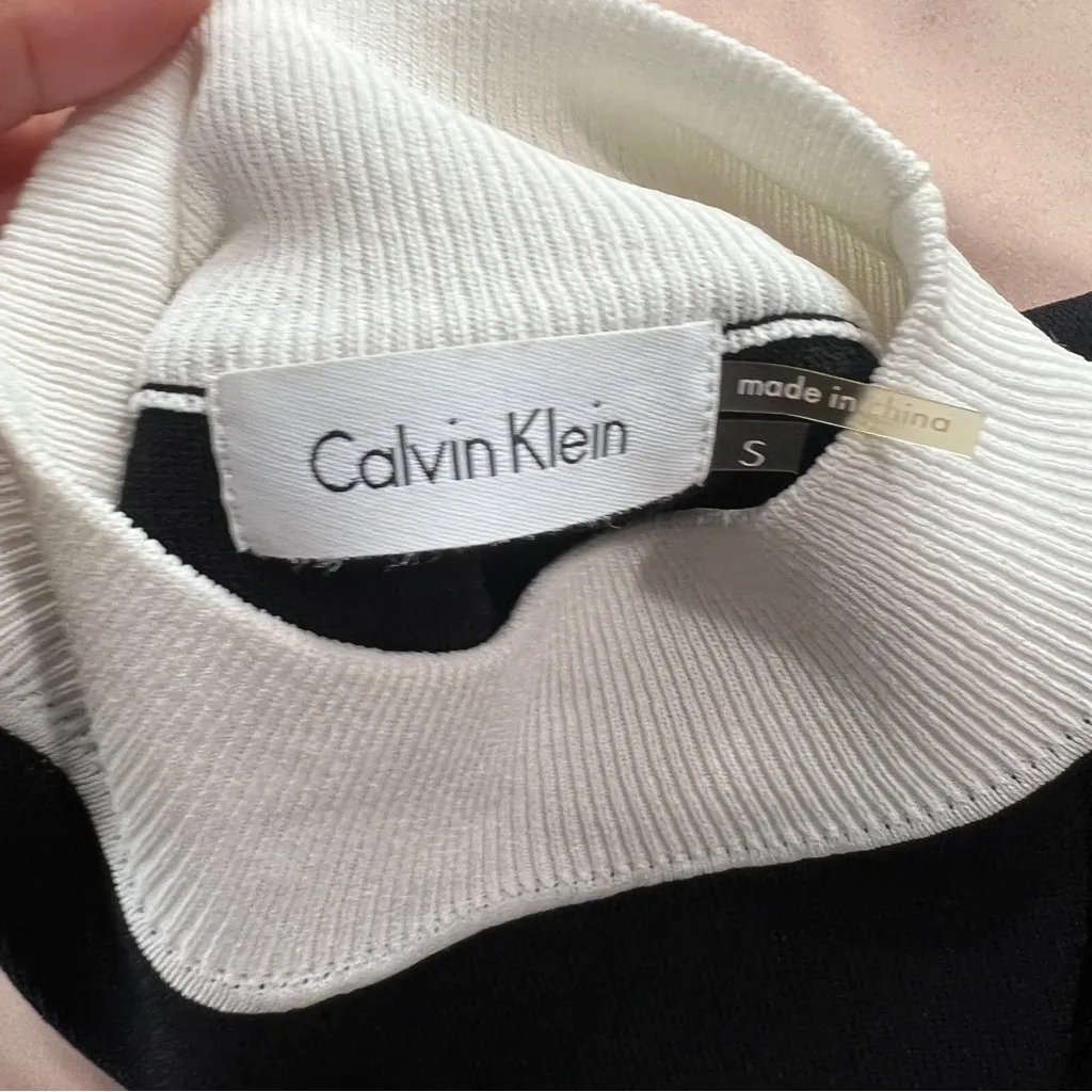 Calvin‎ Klein Ribbed Color Block Sleeveless Black White Mock Neck Top - Image 6