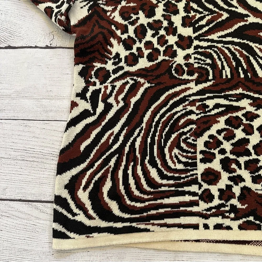 Delia McKay size small vintage animal print sweater made in USA Brown - Image 11