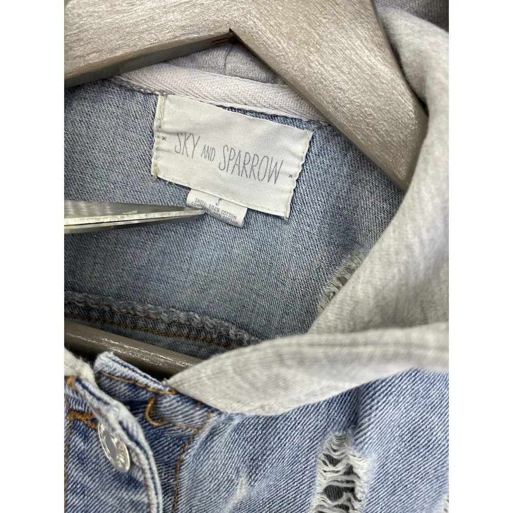 Sky and Sparrow Women's Hoodie Denim Sweater Jacket Distressed Size Small - Image 9