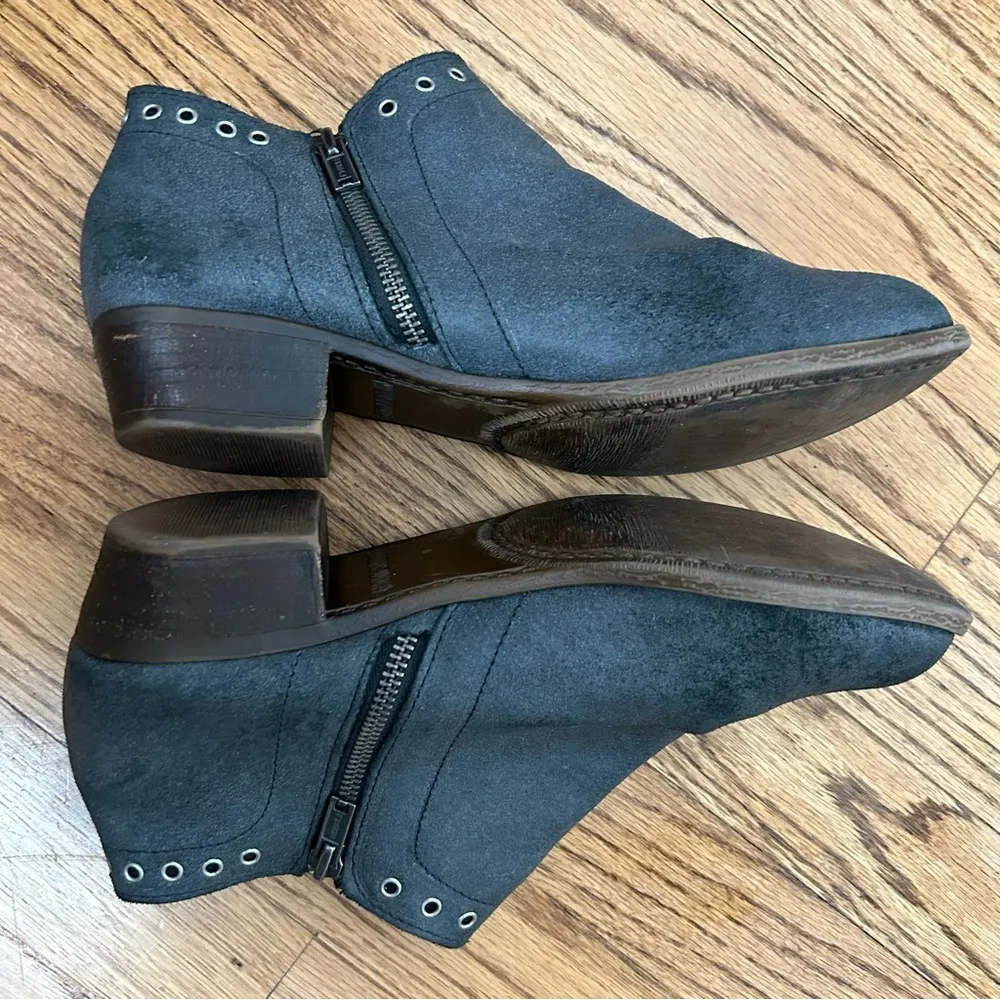 Minnetonka | Brenna Distressed Suede Booties - Image 4