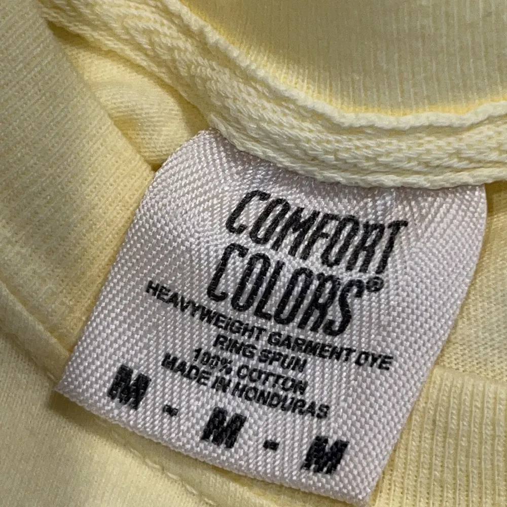 Comfort Colors size medium short sleeve t-shirt Born On The Water sunglasses - Image 6