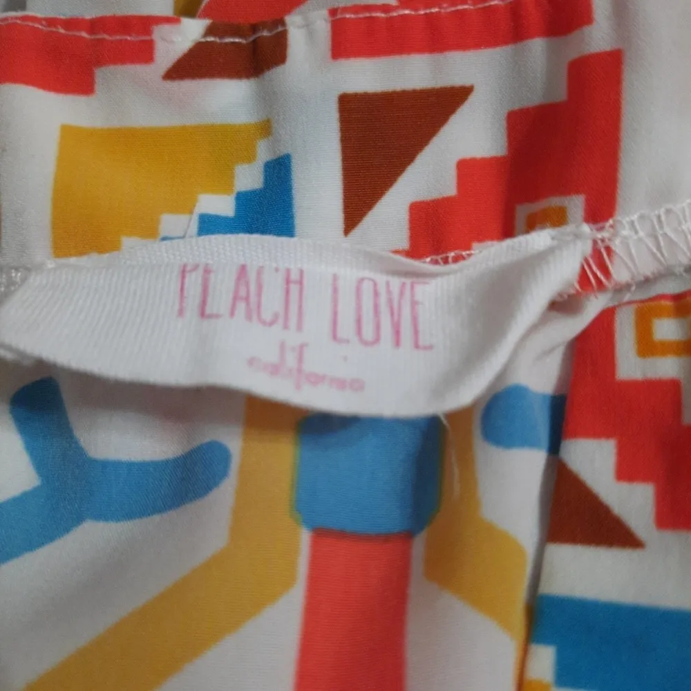 Peach Love California Tunic Blouse Size Small - Image 5