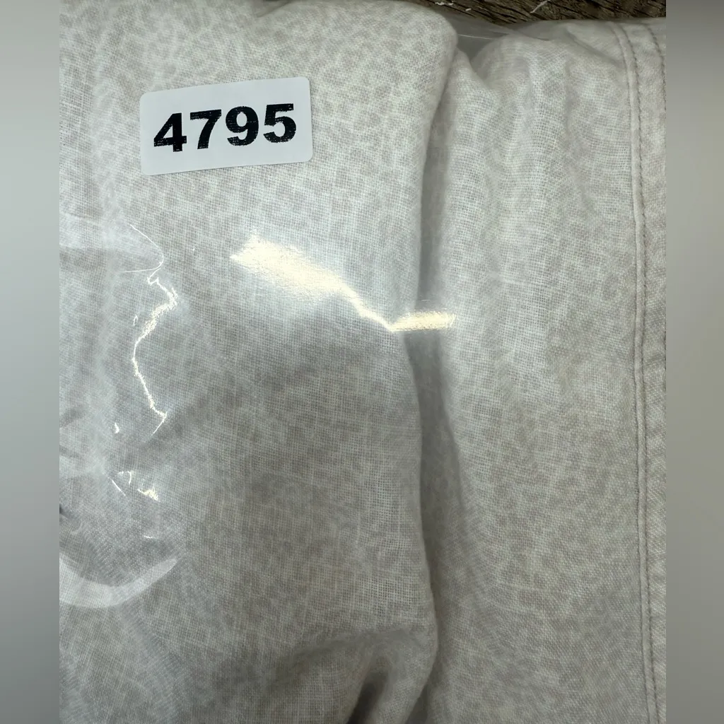 Athleta Cabo Linen Jogger Pants Neutral Cheetah Leopard size 8 - Image 7