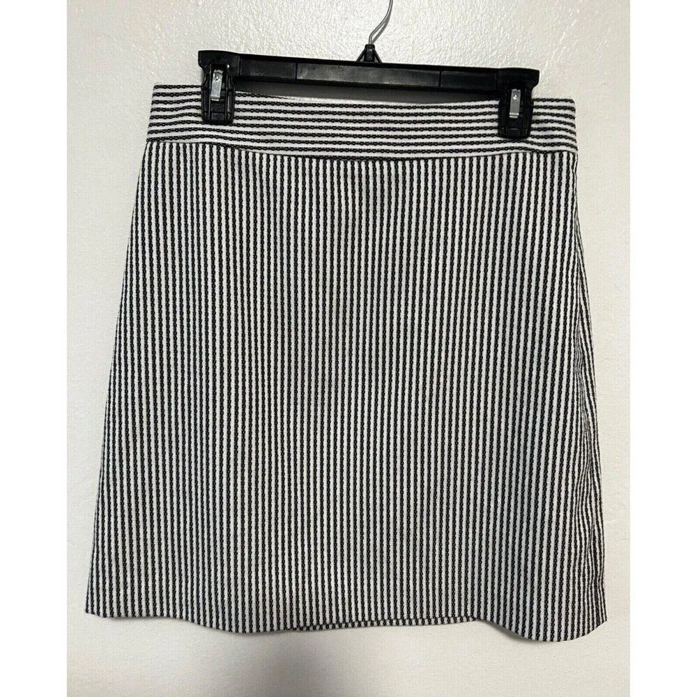 Black/White Pinstripe Skirt - Image 3