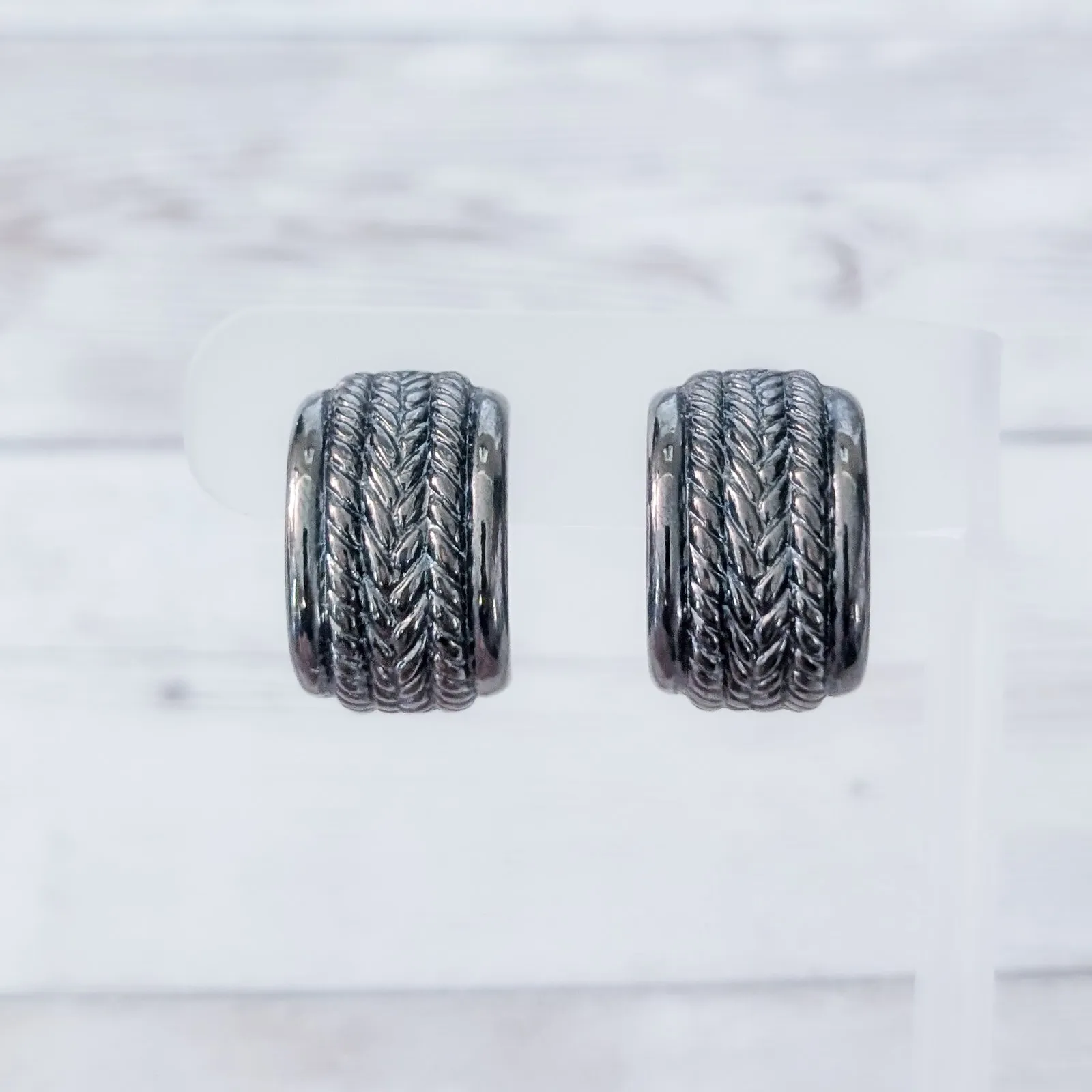 Vintage Clip On Earrings Stunning Dark Metal Chunky Large Statement Half Hoop Gray - Image 3