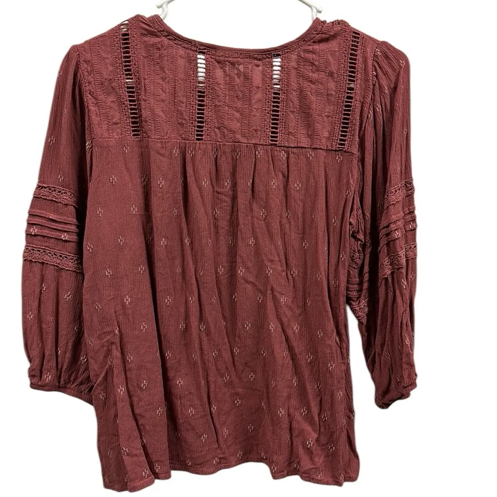 Nature by Westbound Boho Crochet Accent 3 Quarter Sleeve Rayon Blouse Womens M - Image 5