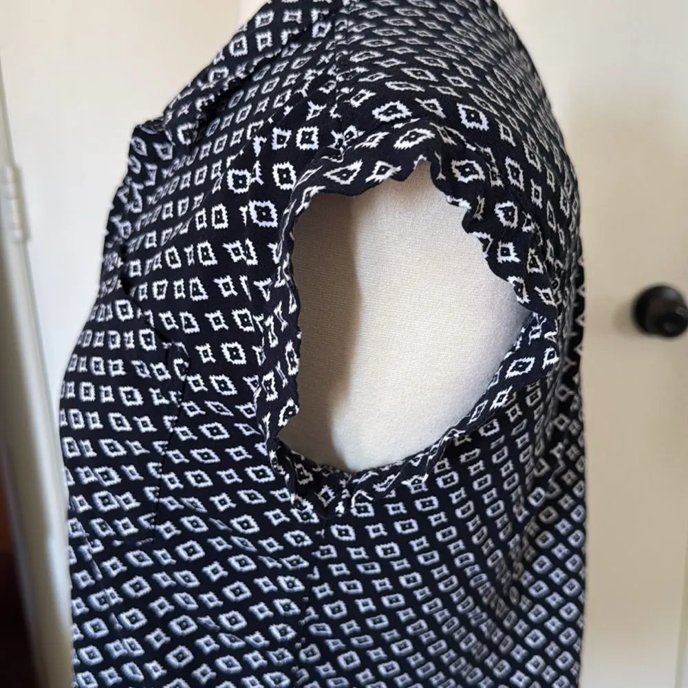 Jachs Girlfriend Button-Up Blouse Small Blue Diamond Print Short Sleeve Casual‎ - Image 5