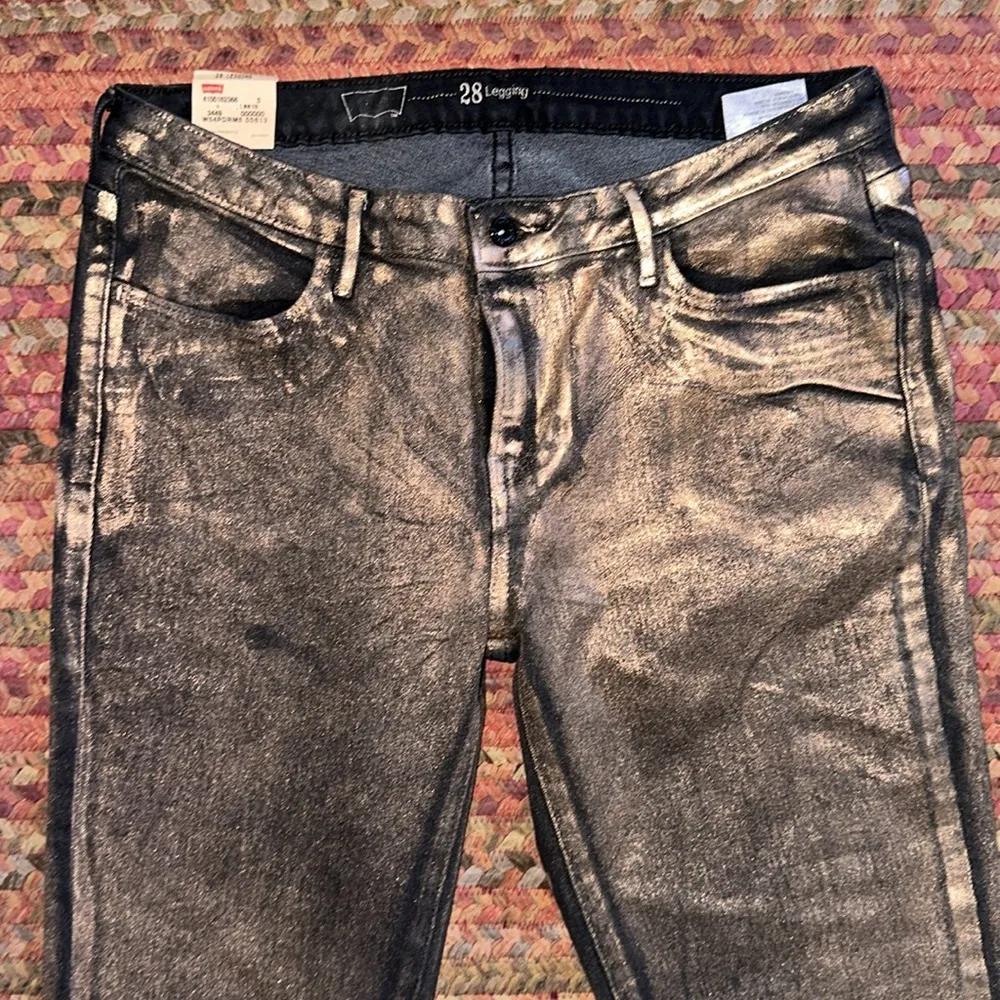 NWT COPPER BLACK LEVIS SKINNY JEANS - Image 3
