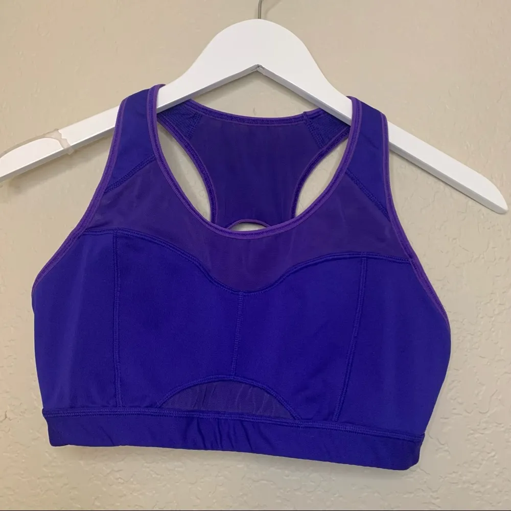 Athleta Purple Sports Bra Racerback Mesh Detail Size M - Image 3
