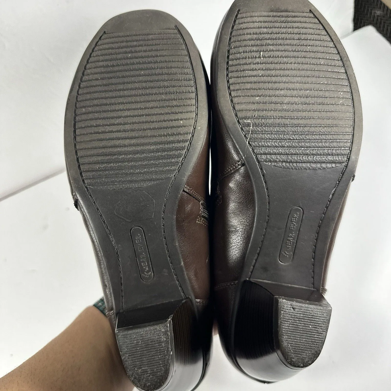 Wear. Ever. CACEY Brown Faux Leather Ankle Boots Booties Women's Size 10M Zip Up - Image 9