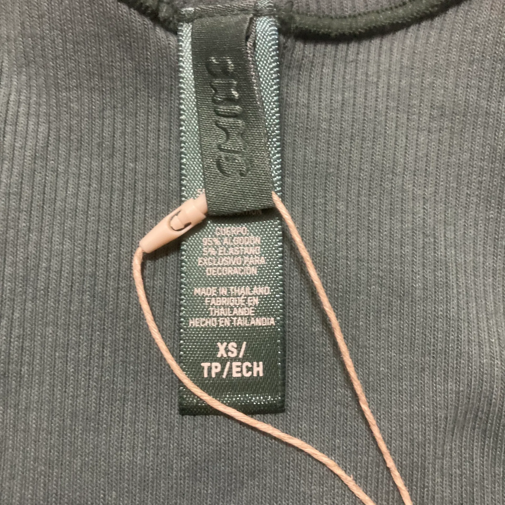 LIMITED EDITION! Ribbed Tank Top XS - Image 6