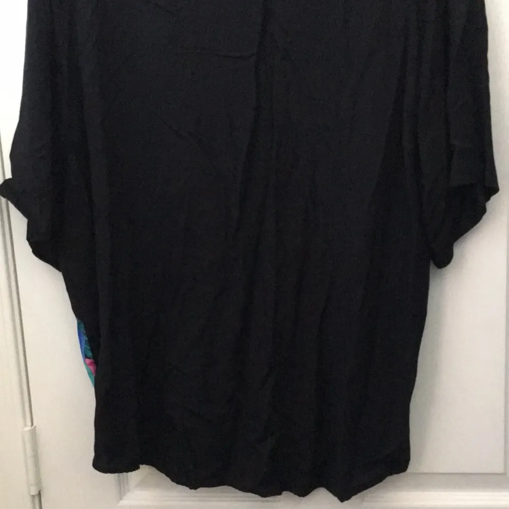 FINAL MARKDOWN LADIES separate issue top 24w. Black - Image 11