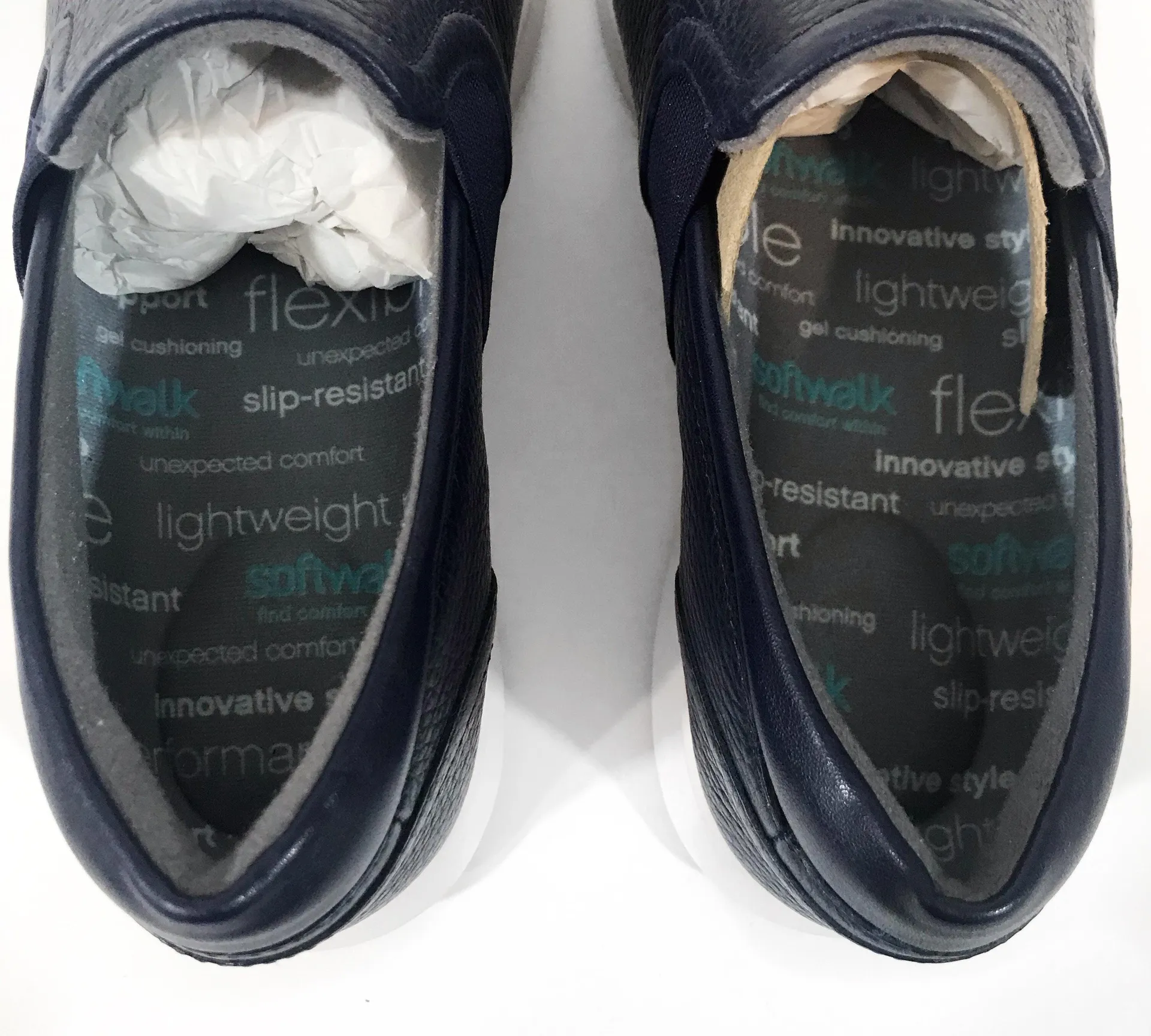 Softwalk Greys Anatomy Meredith Leather Slip On Performance Sneaker  - Image 7