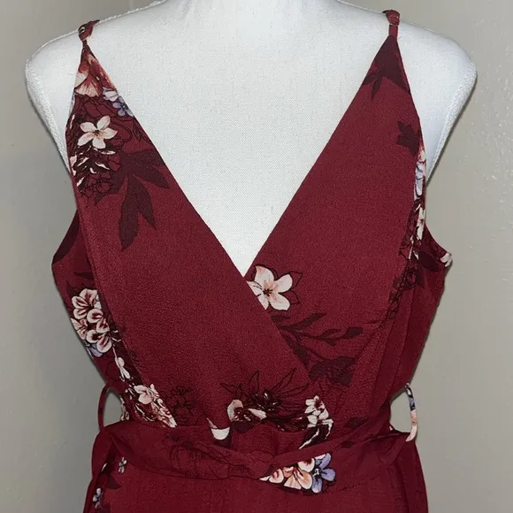 IRIS spaghetti strap plunging v-neck maxi dress - Image 5