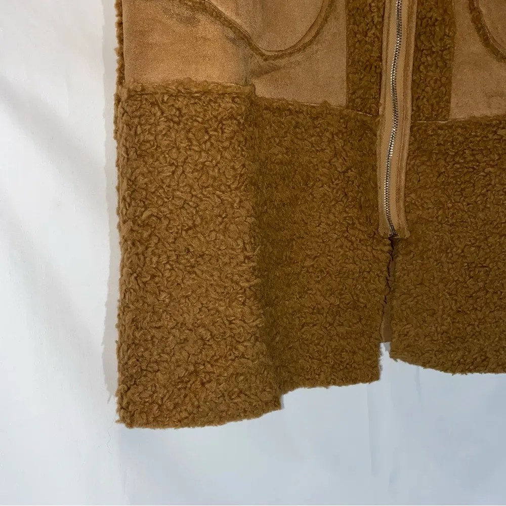 Tea n Rose Vest Women’s M/L - Image 4