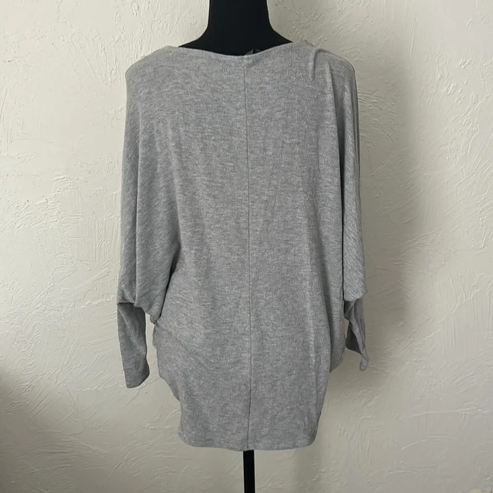 Alya Gray Quarter Sleeve Fitted High Neck Sweater - Image 4