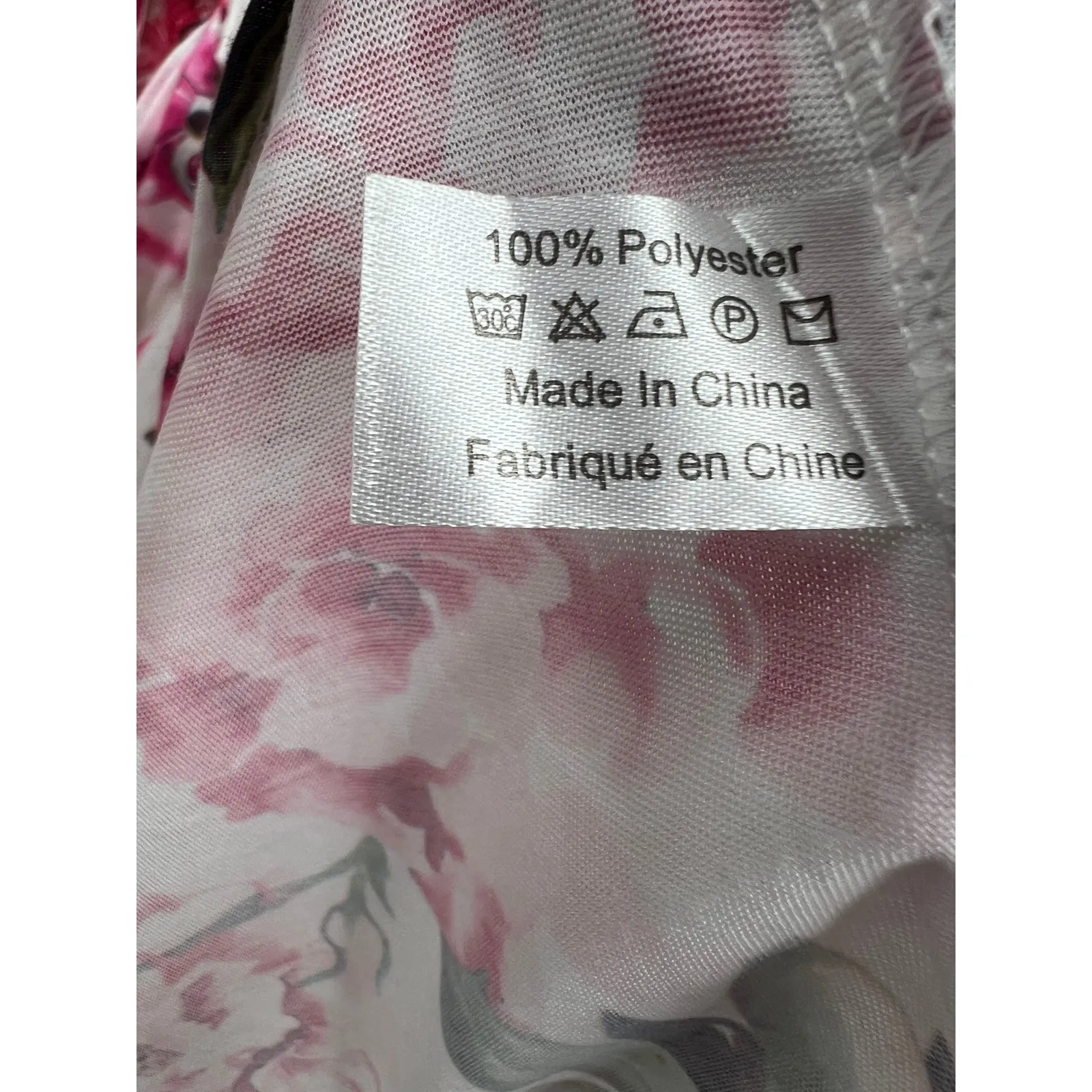 Show Me Your Mumu Brie Robe in Garden‎ of Blooms White One Size - Image 5