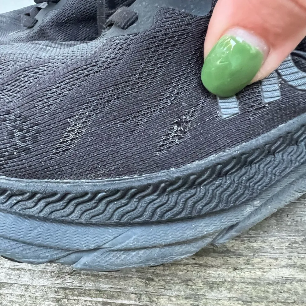 6.5D WIDE HOKA ONE ONE Challenger ATR 7 Wide 'Black' Women’s Style 1134500-BBLC - Image 7