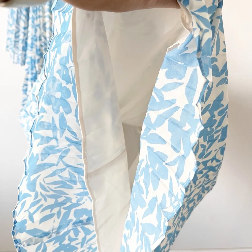 Veiled Pleated Printed Shift Maxi Dress in Azure Blue Floral Size XS - Image 5