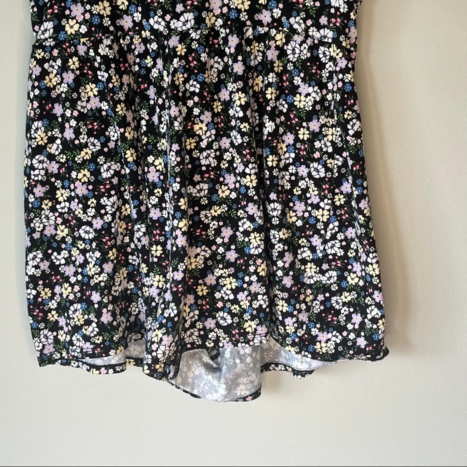 Divided H&M Black Floral Romper Size Medium - Image 13