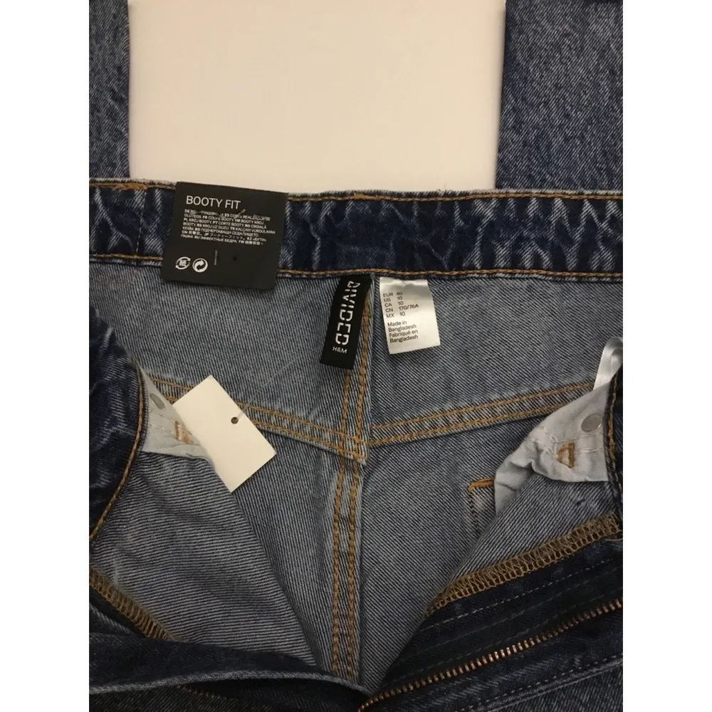 H&M Acid Wash Booty Fit Jeans Sz 10 Women - Image 5